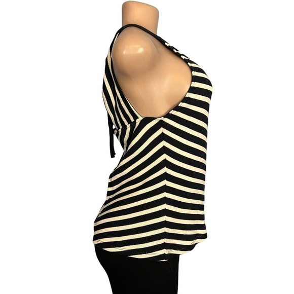 3/$30 🍂 Maeve Anthropologie Navy and White Knit Halter Tank - Picture 4 of 9